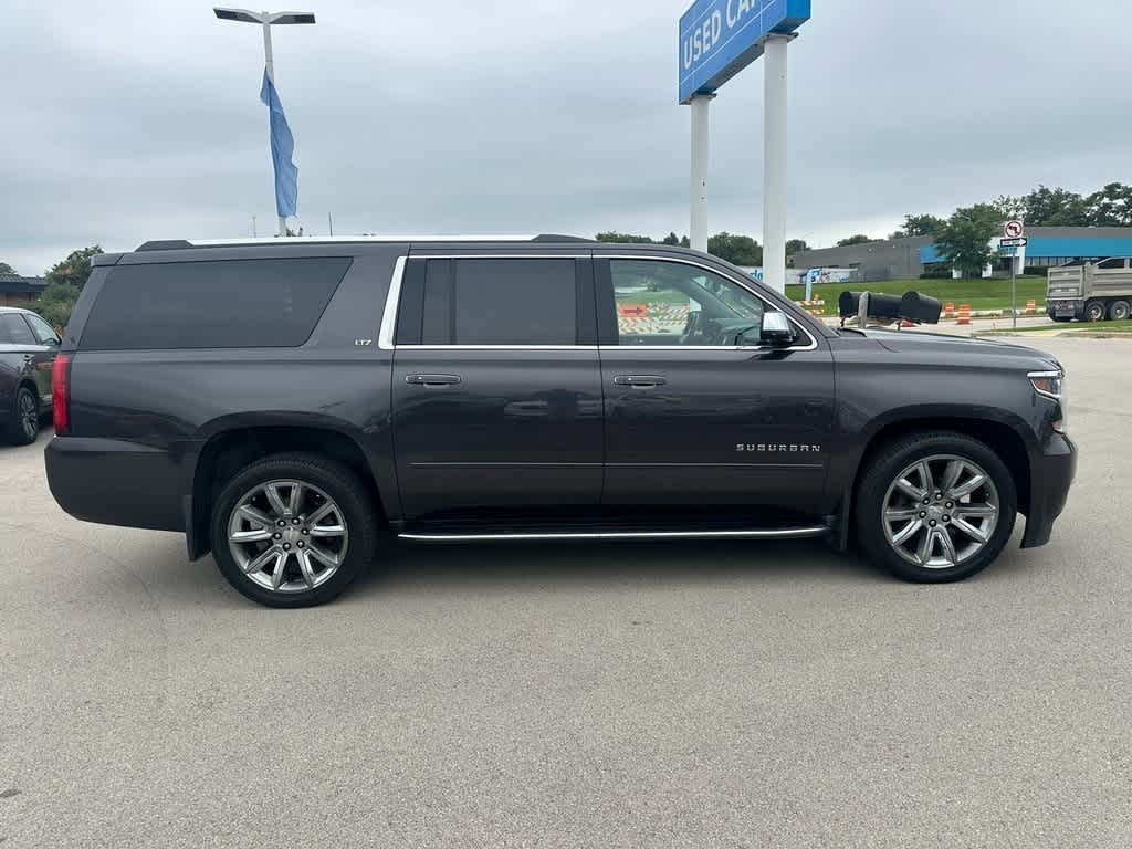 Thumbnail: 2016 Chevrolet Suburban - 2