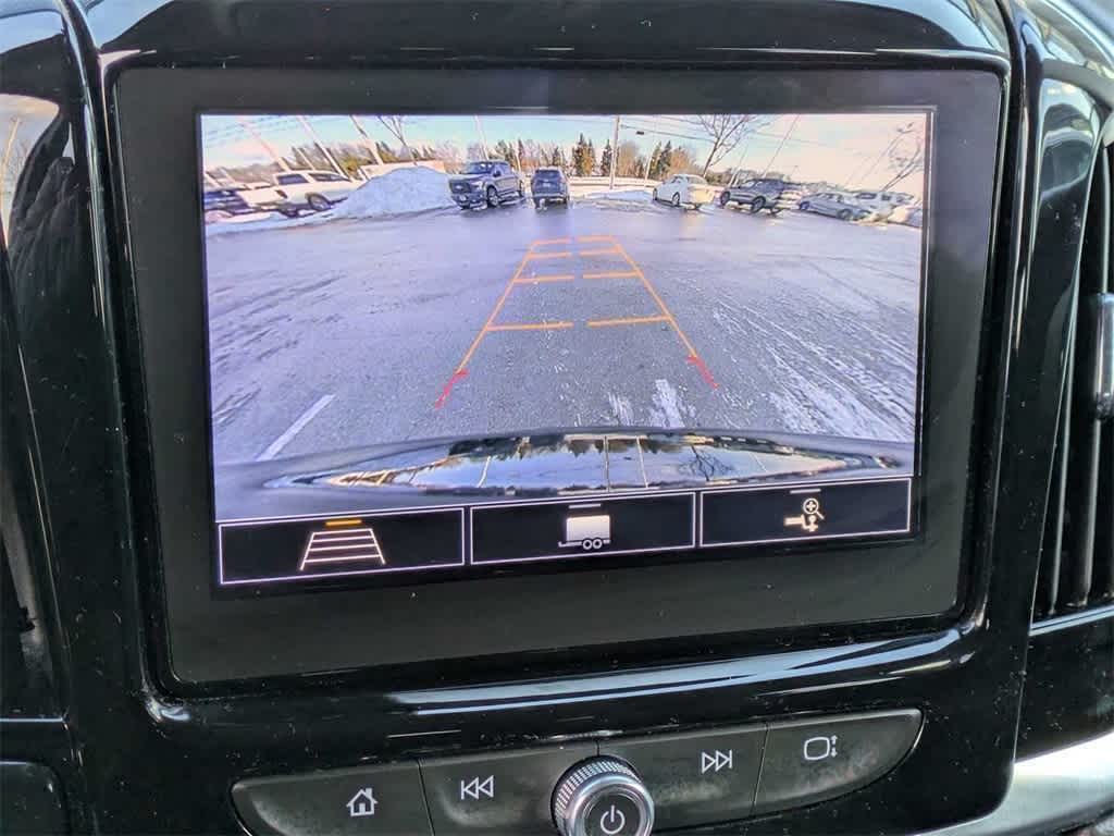 Thumbnail: 2021 Chevrolet Traverse - 27