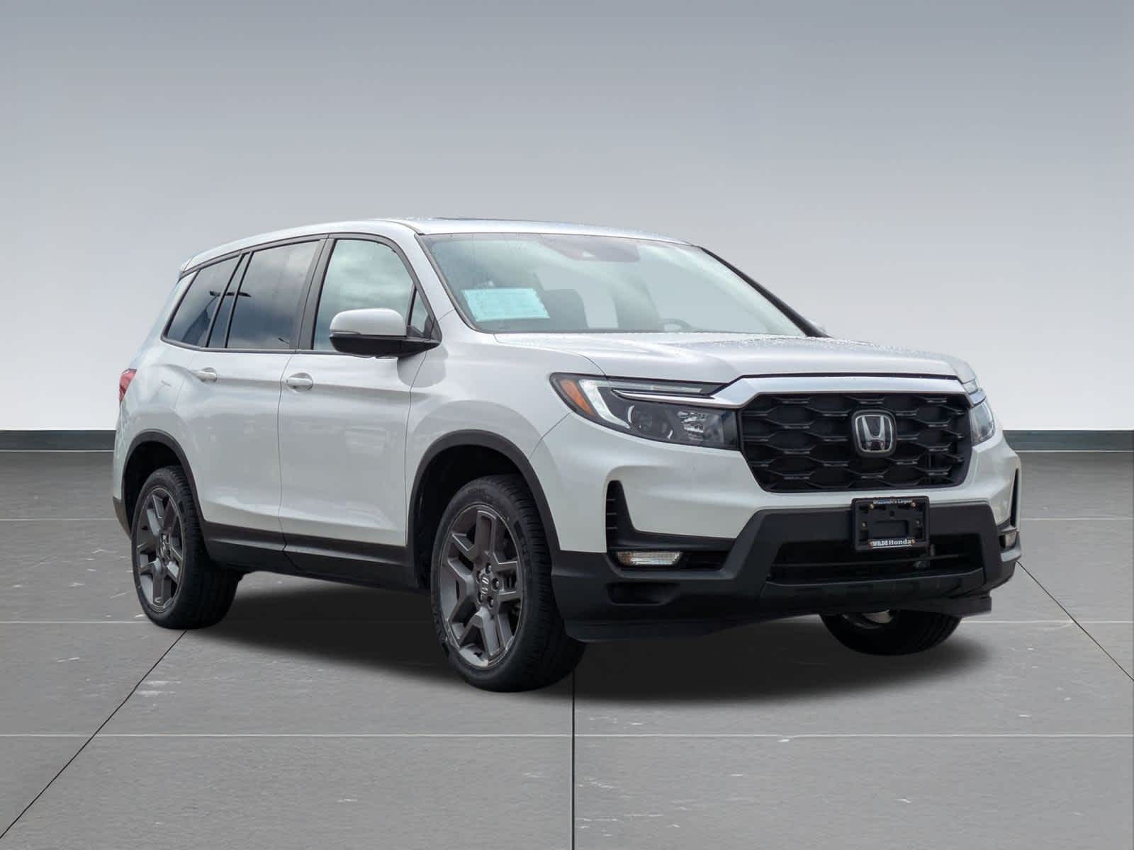 Thumbnail: 2023 Honda Passport - 8