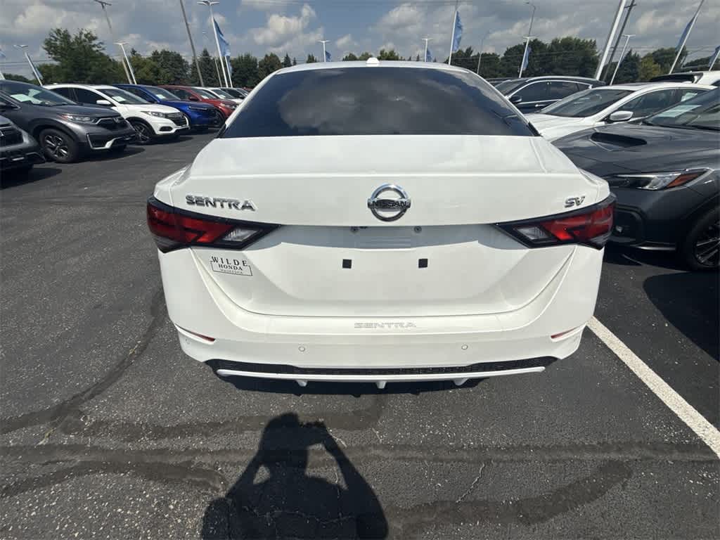 Thumbnail: 2022 Nissan Sentra - 11