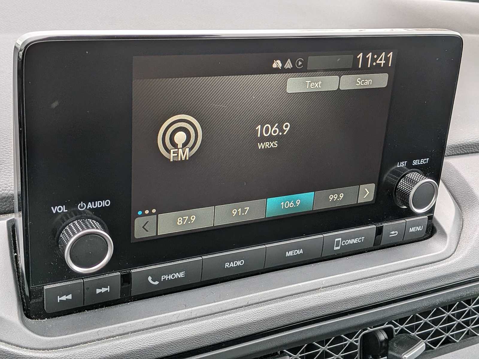 Thumbnail: 2023 Honda Accord - 28