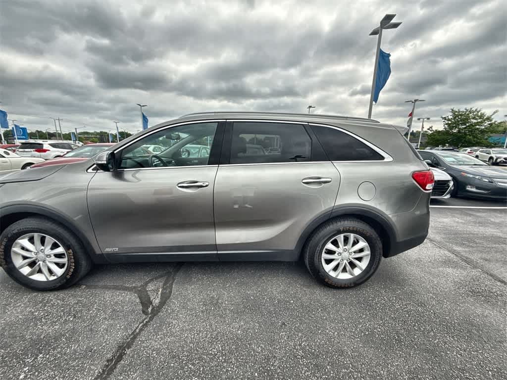 2016 Kia Sorento LX 4