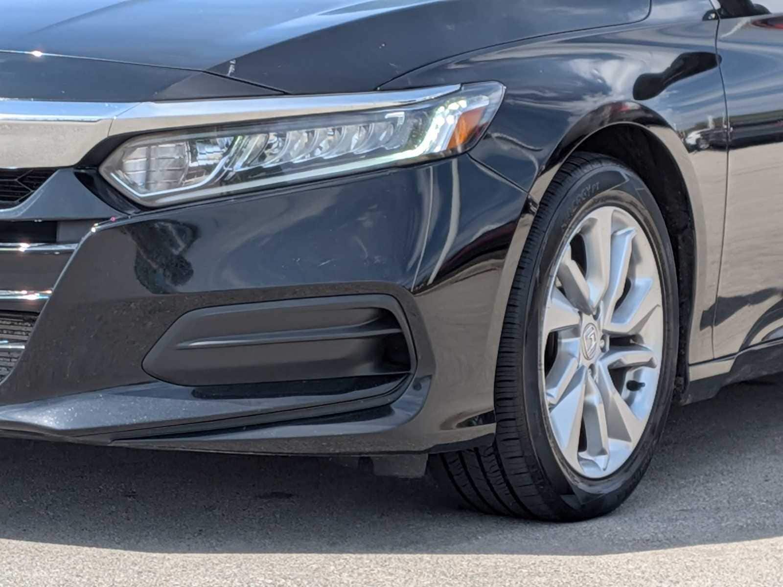 Thumbnail: 2018 Honda Accord - 10