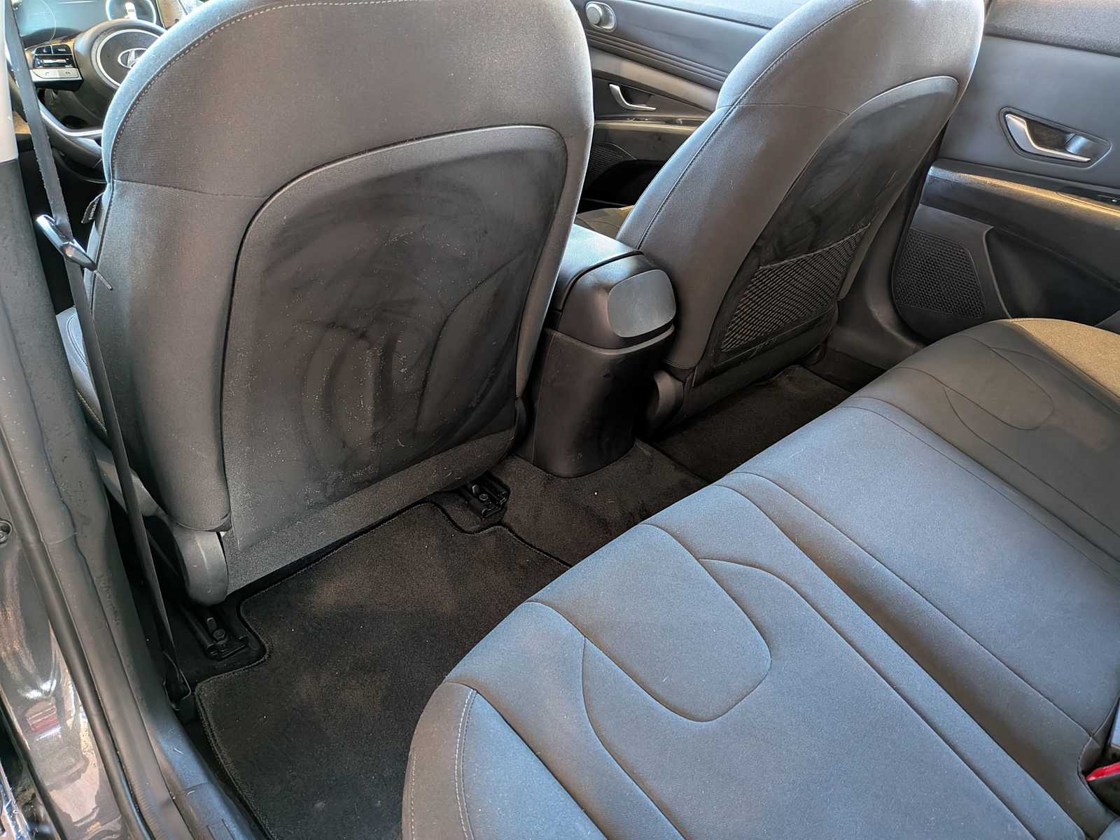 Thumbnail: 2021 Hyundai Elantra - 17