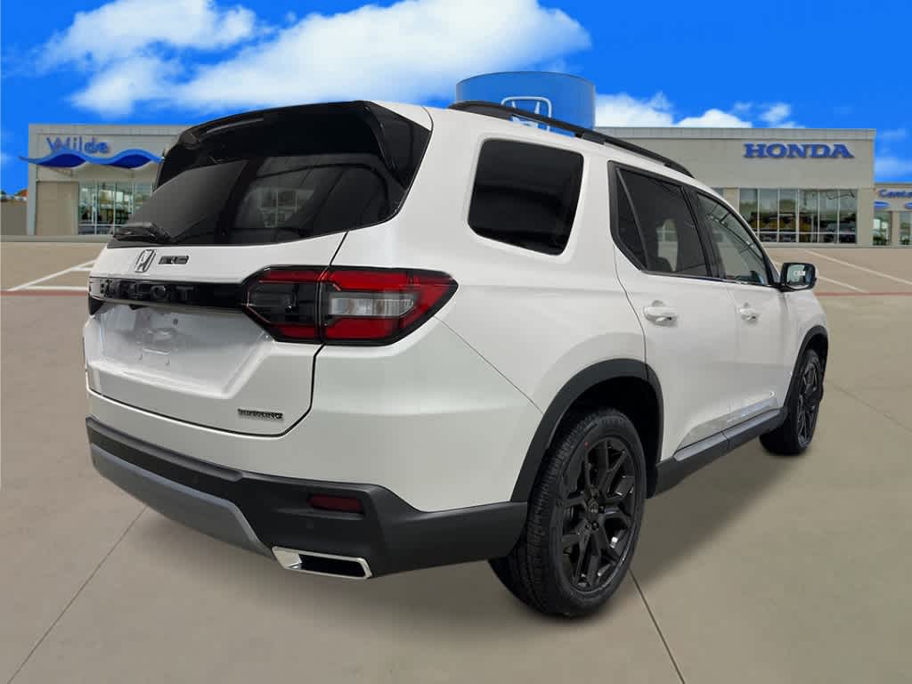 2025 Honda Pilot Touring 4