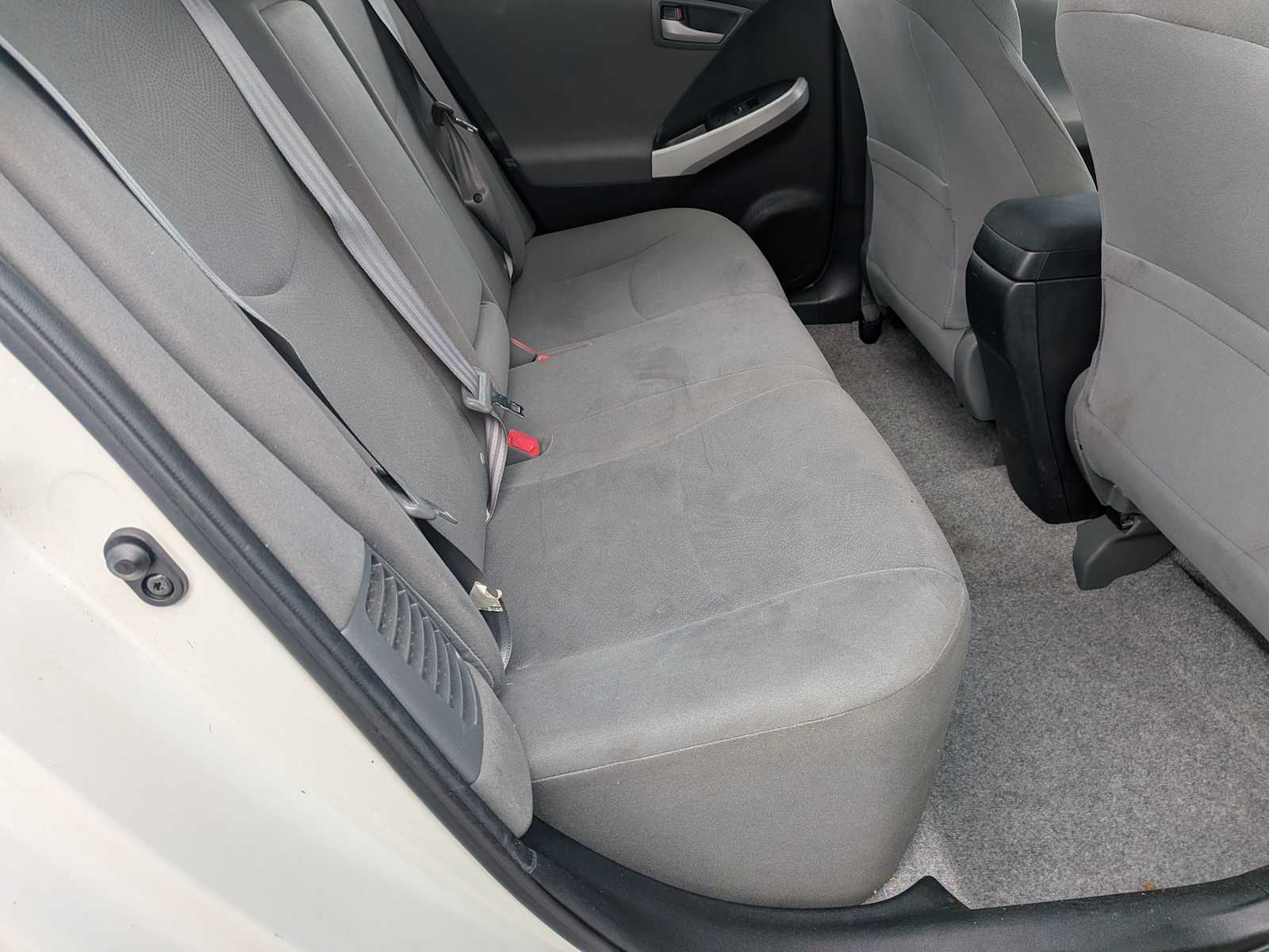 Thumbnail: 2013 Toyota Prius - 18