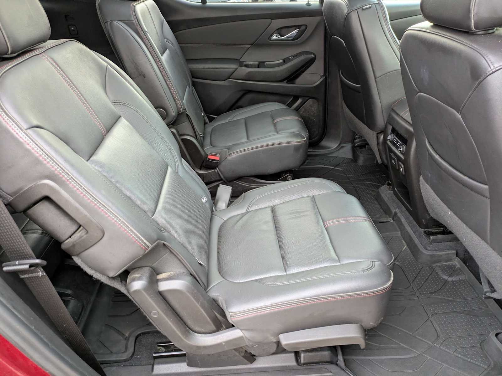 Thumbnail: 2022 Chevrolet Traverse - 19