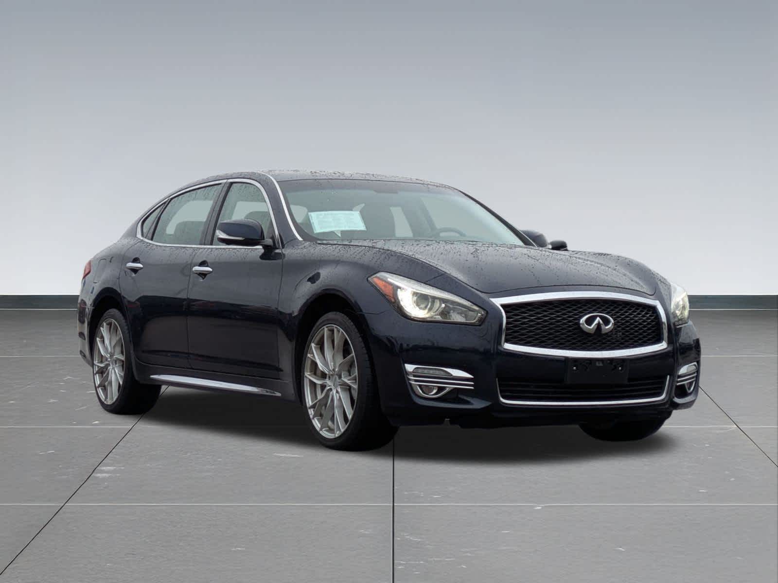 Thumbnail: 2016 INFINITI Q70 - 8