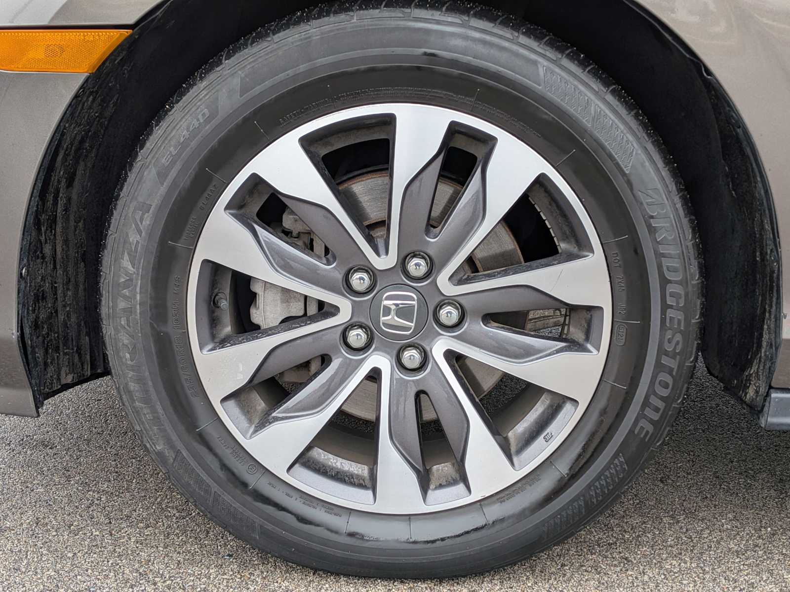 Thumbnail: 2022 Honda Odyssey - 12