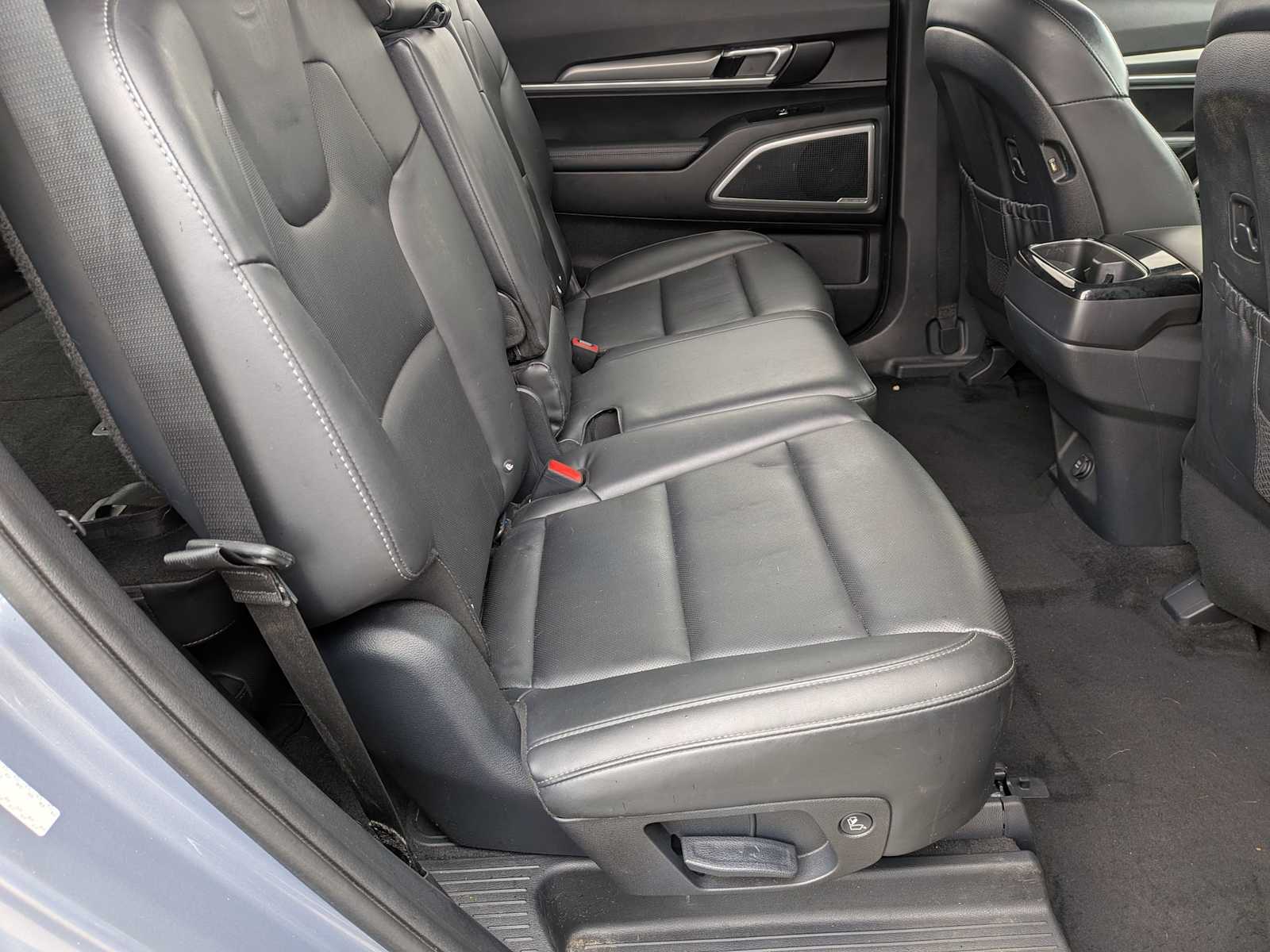 Thumbnail: 2020 Kia Telluride - 18