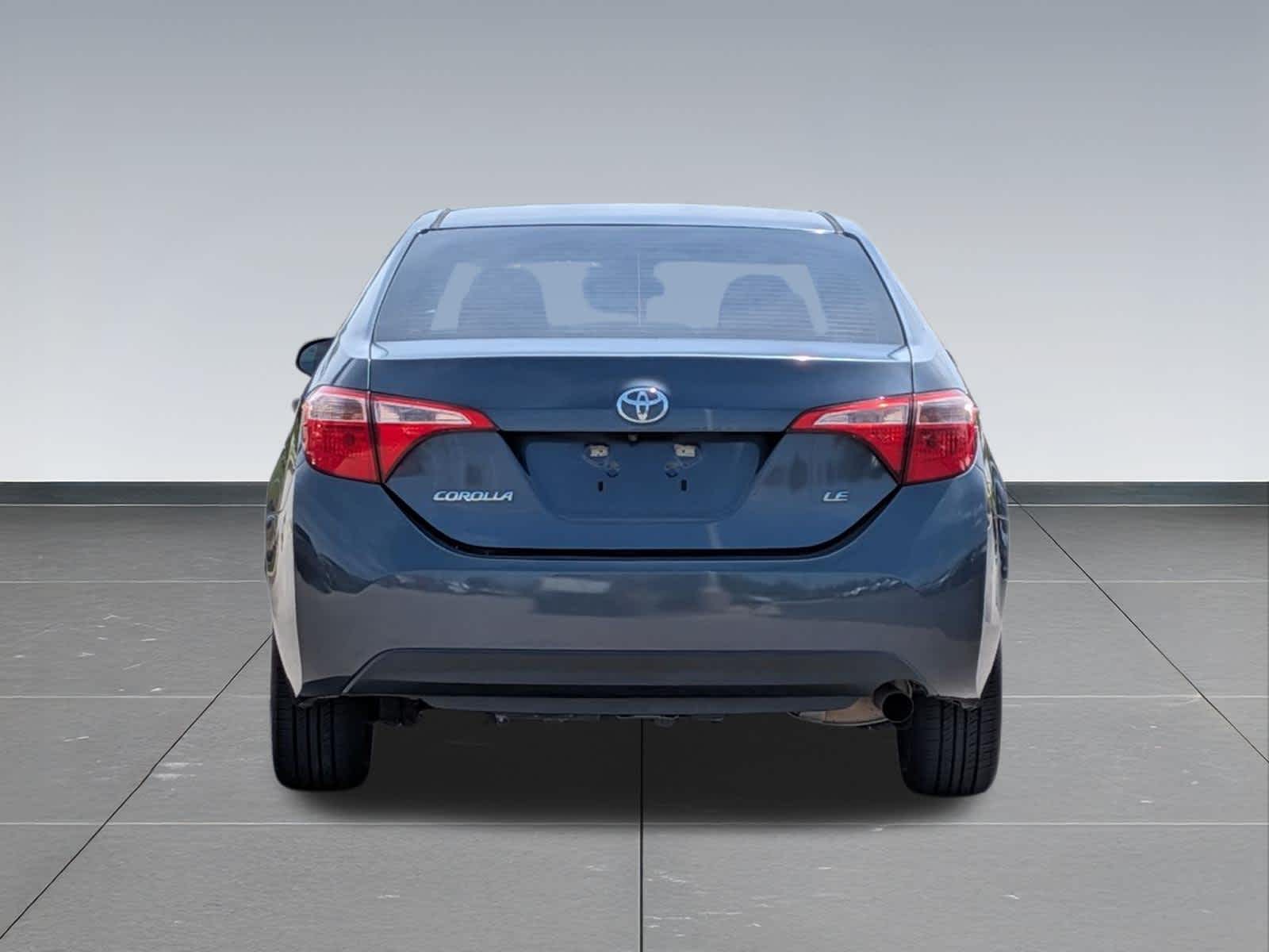 Thumbnail: 2018 Toyota Corolla - 3