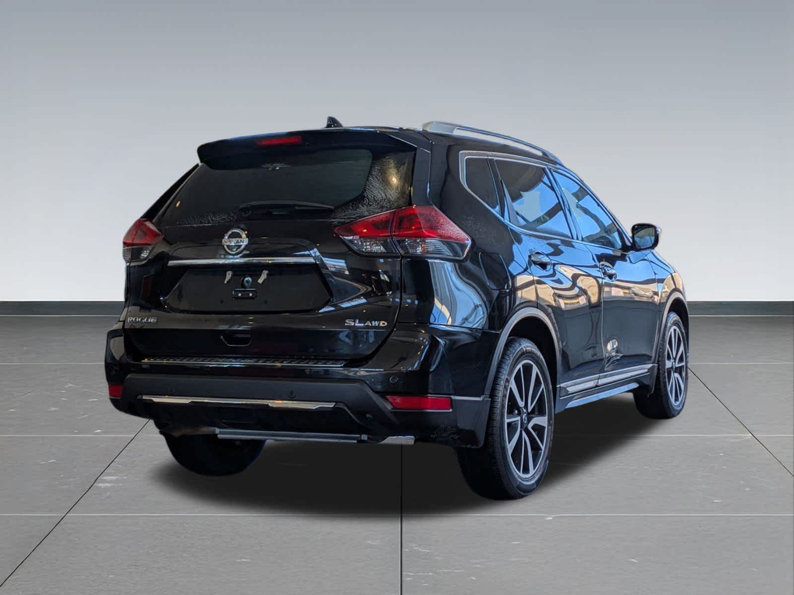 Thumbnail: 2019 Nissan Rogue - 6