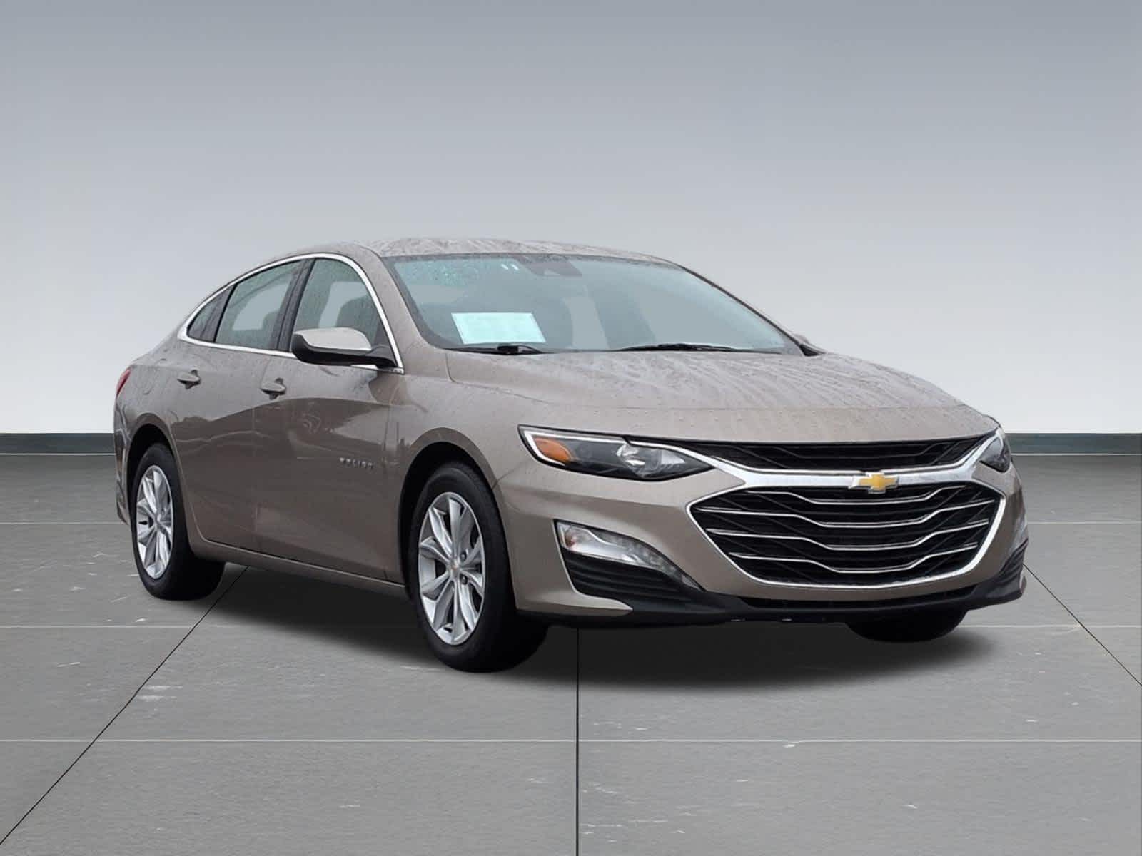 Thumbnail: 2023 Chevrolet Malibu - 8