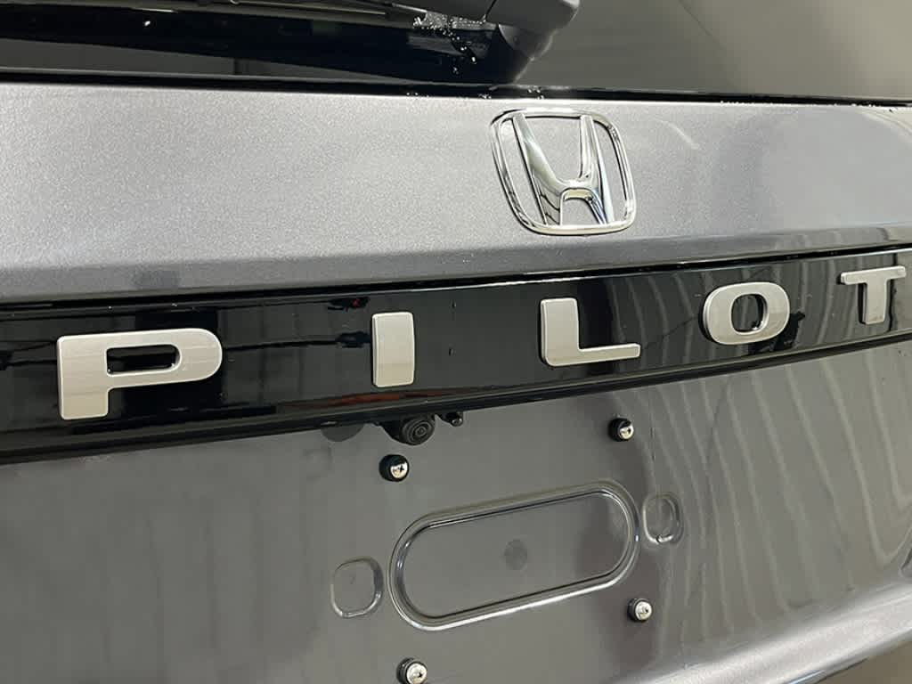 Thumbnail: 2026 Honda Pilot - 7