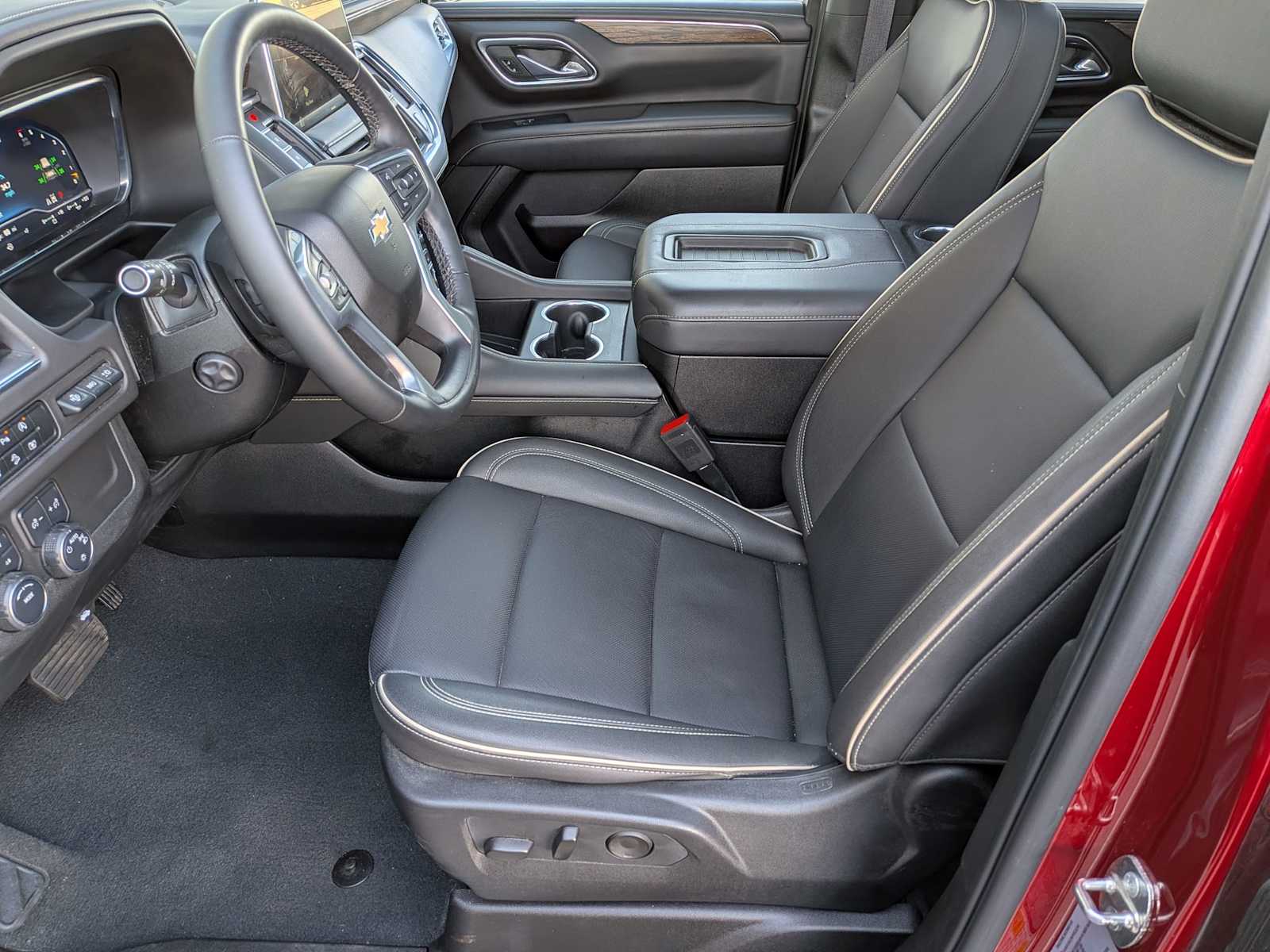 Thumbnail: 2023 Chevrolet Tahoe - 15