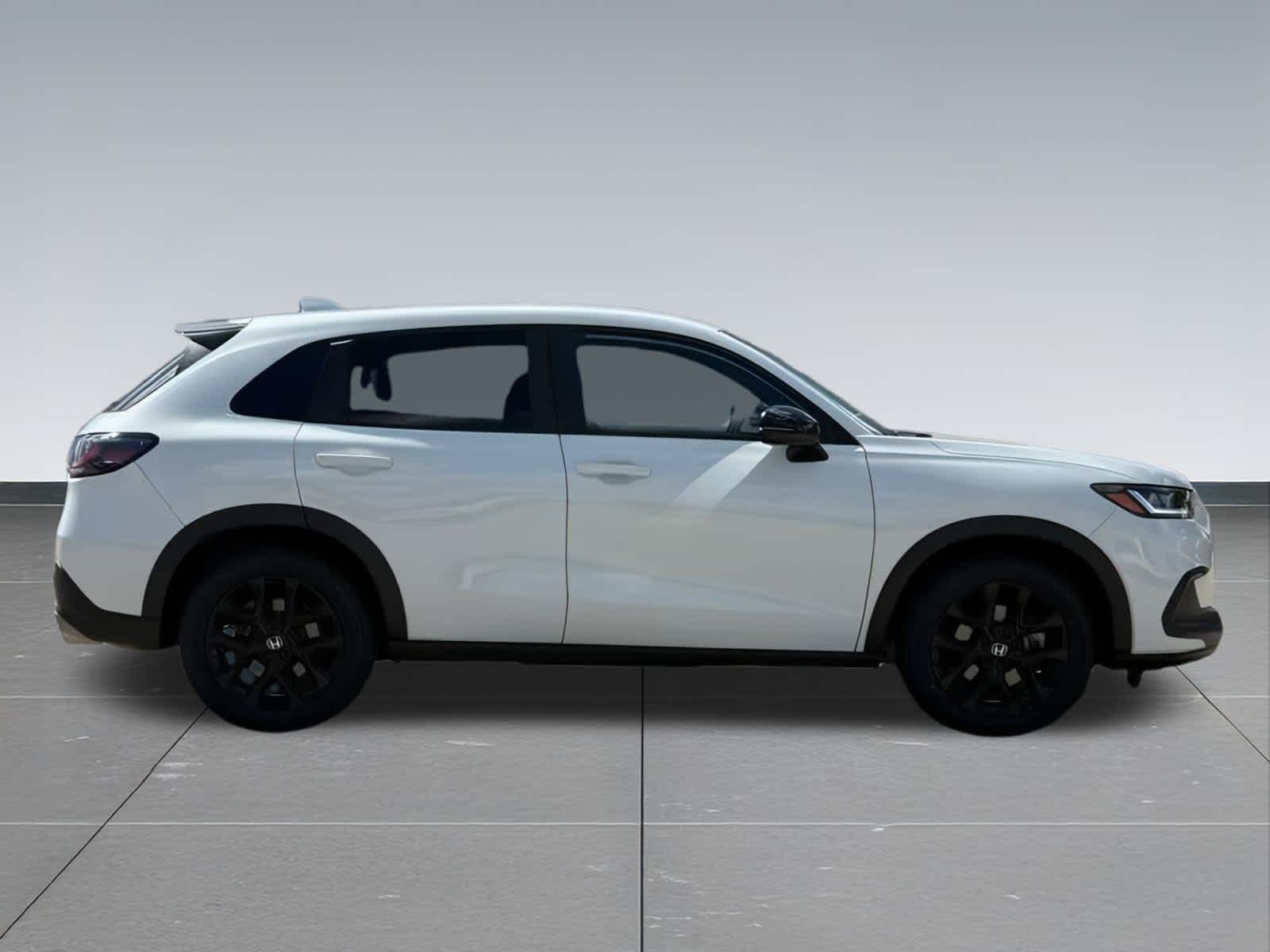 2024 Honda HR-V Sport photo 2