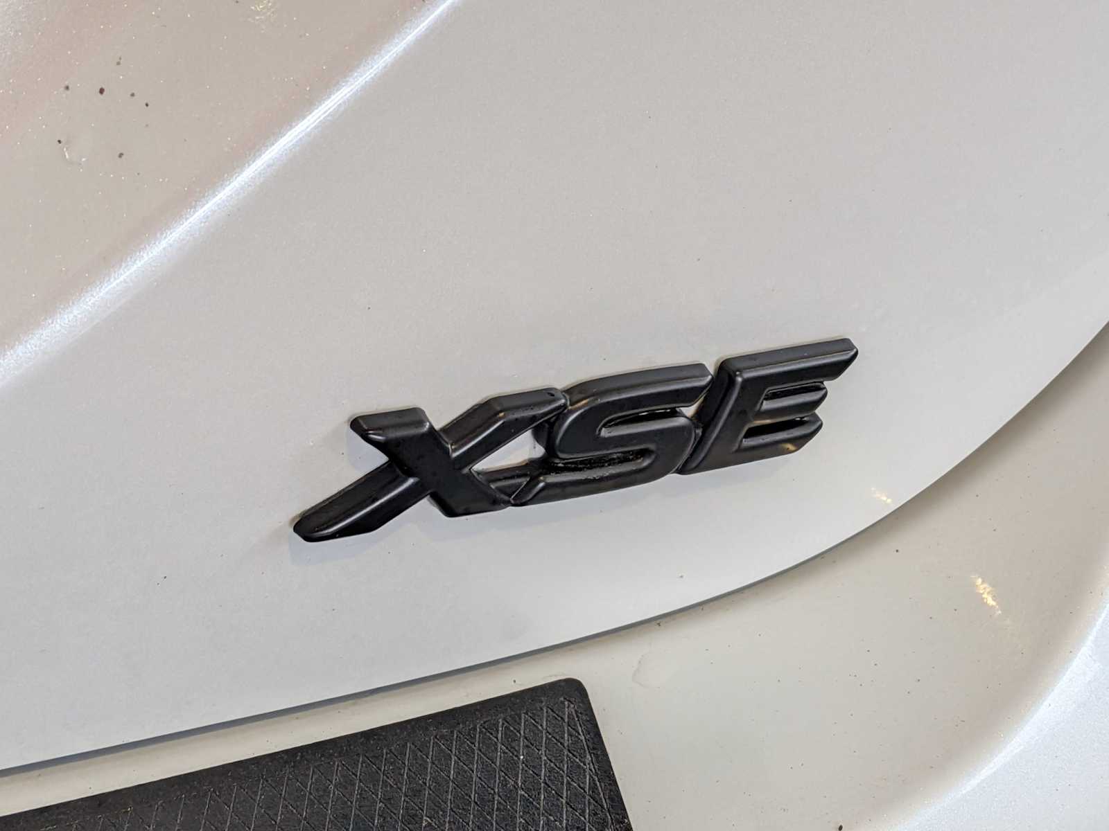 Thumbnail: 2019 Toyota Camry - 12