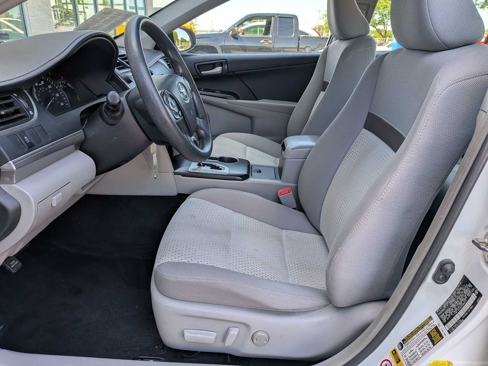 Thumbnail: 2014 Toyota Camry - 11