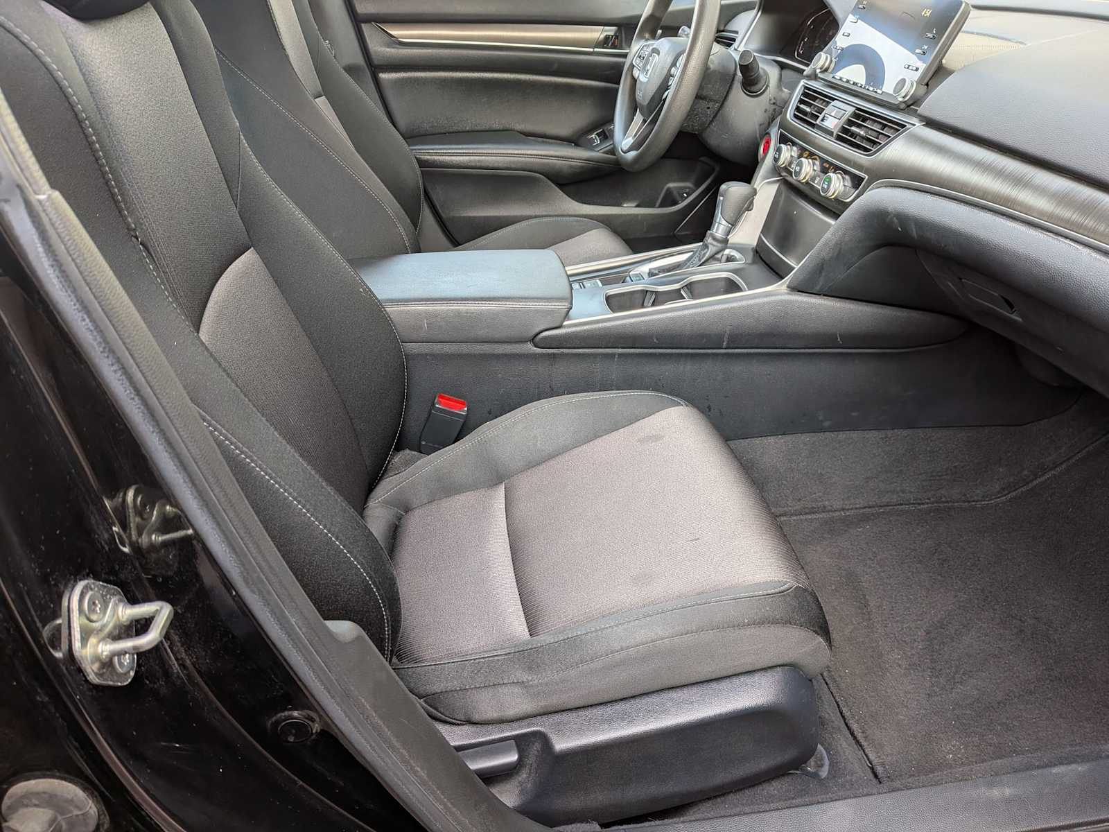 Thumbnail: 2019 Honda Accord - 19