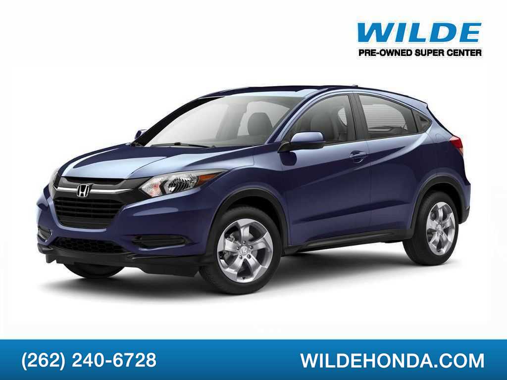 2017 Honda HR-V LX 6MT's photo