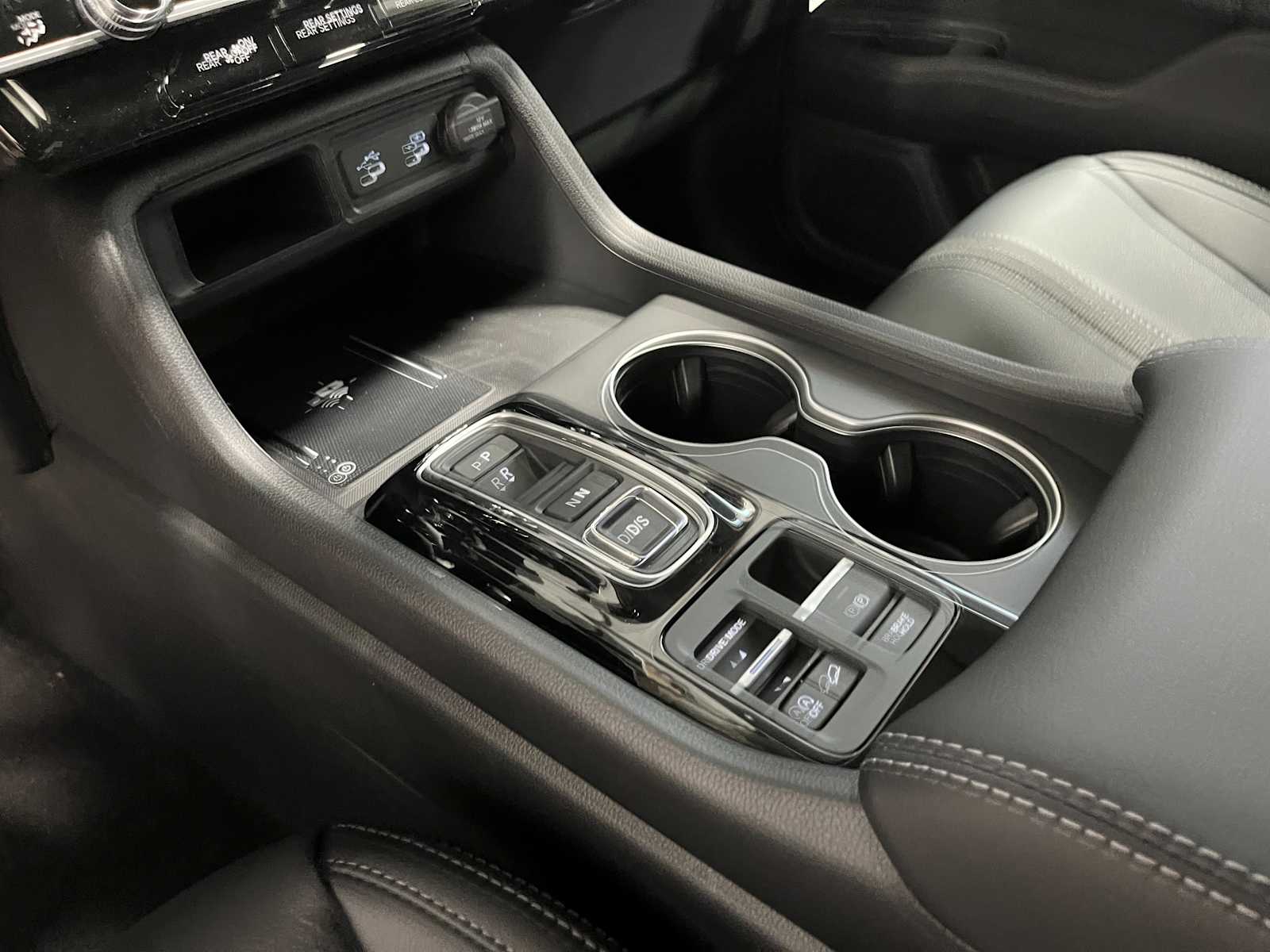 Thumbnail: 2026 Honda Pilot - 22