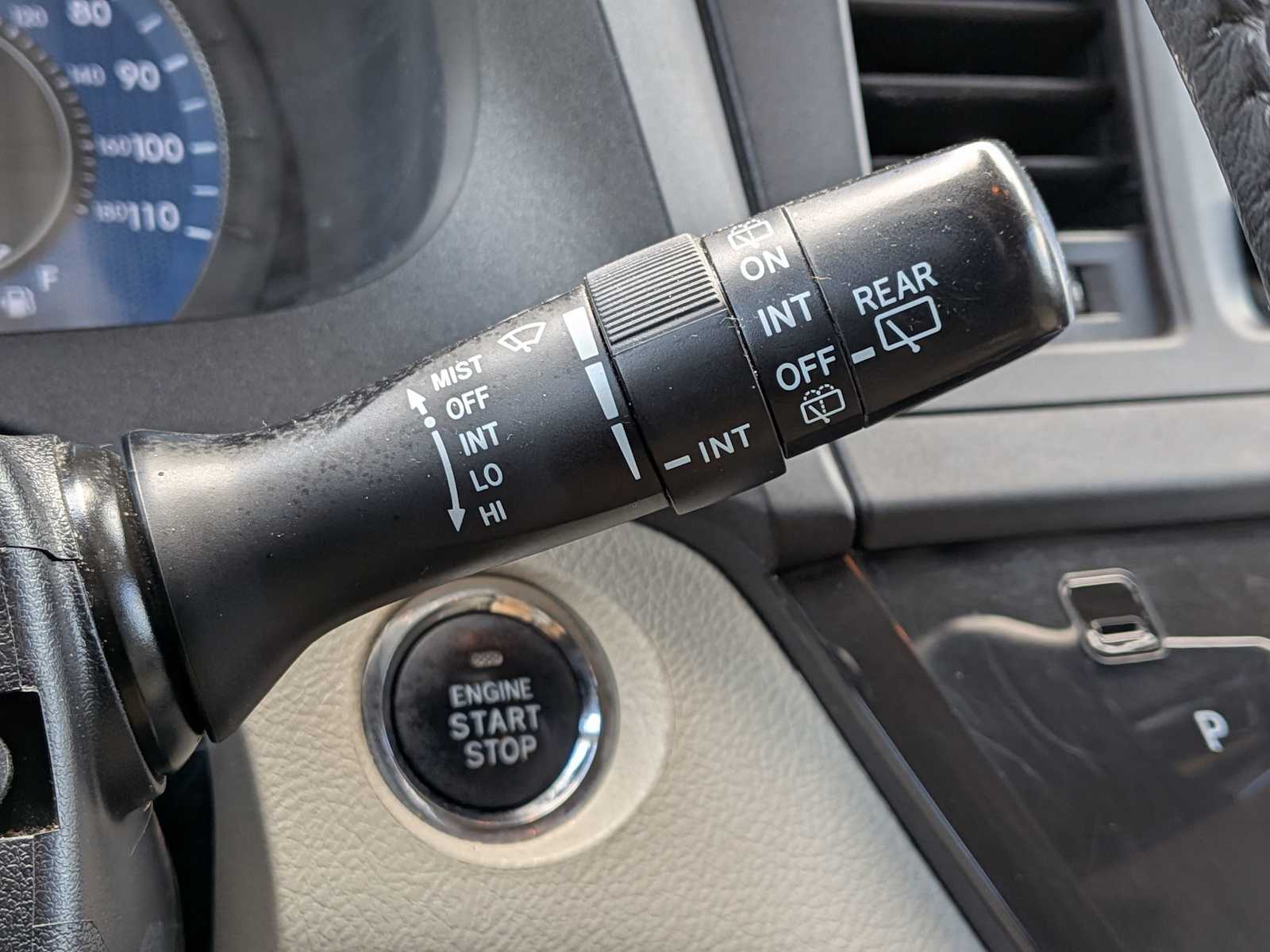Thumbnail: 2020 Toyota Sienna - 25