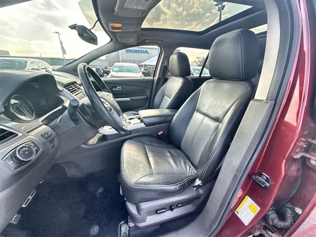 Thumbnail: 2013 Ford Edge - 15