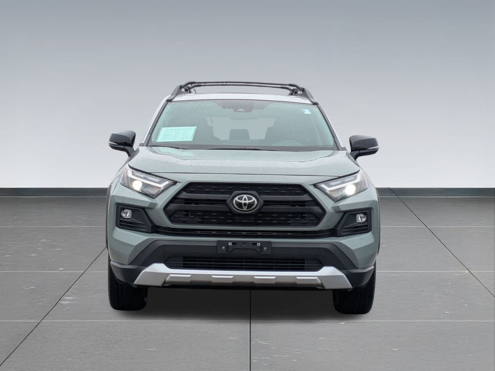 Thumbnail: 2023 Toyota RAV4 - 9