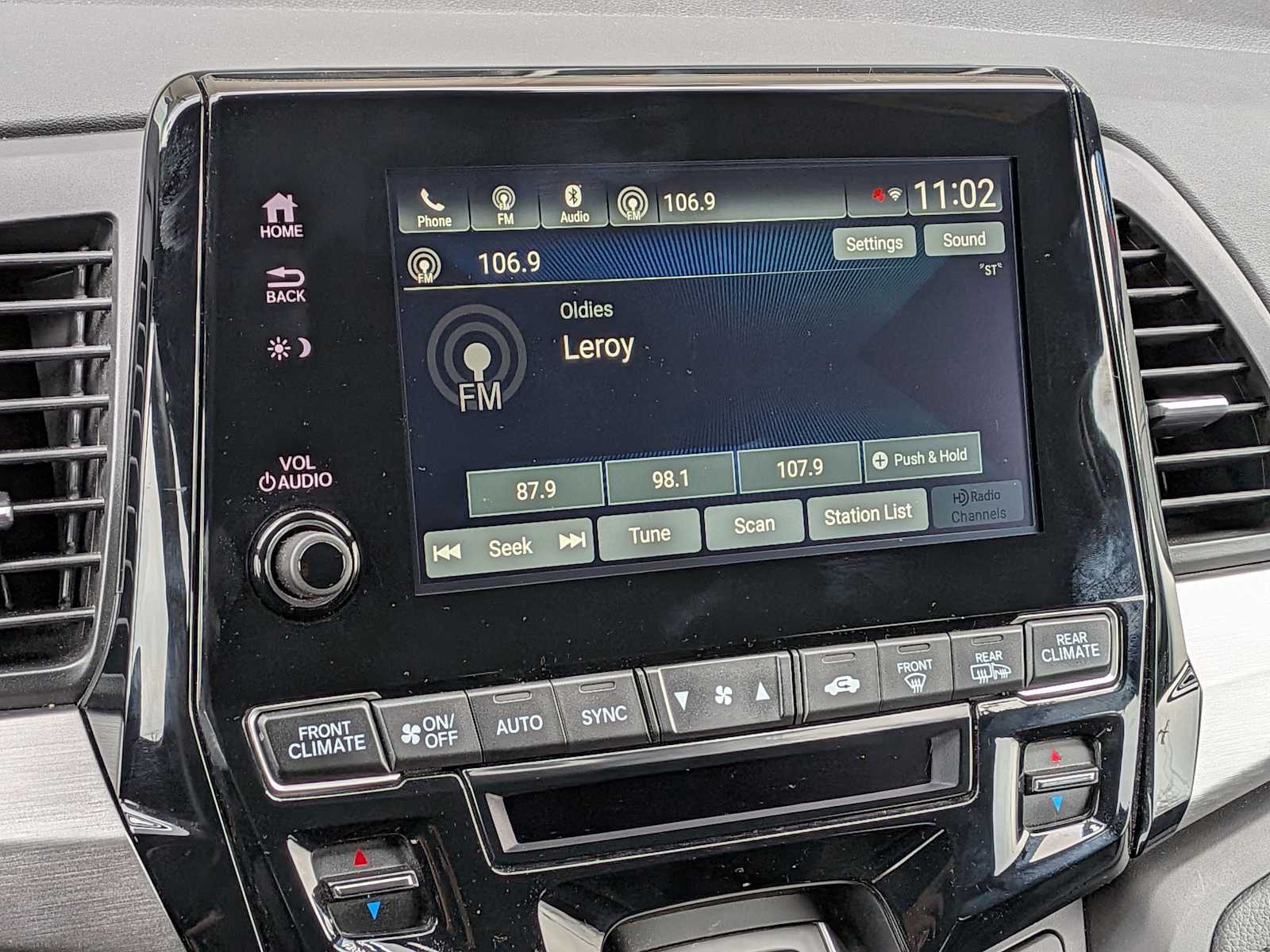 Thumbnail: 2023 Honda Odyssey - 28