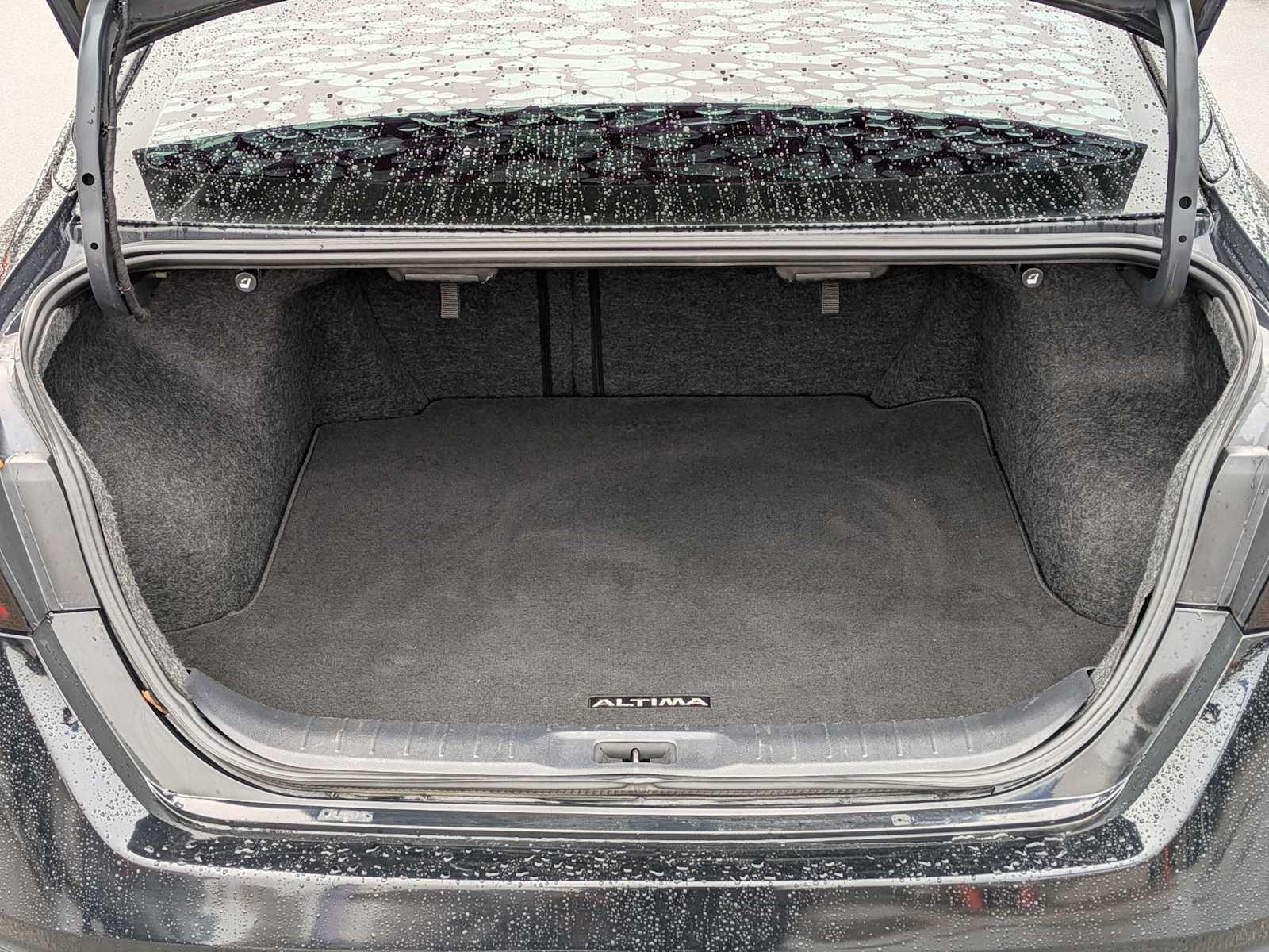 Thumbnail: 2019 Nissan Altima - 33