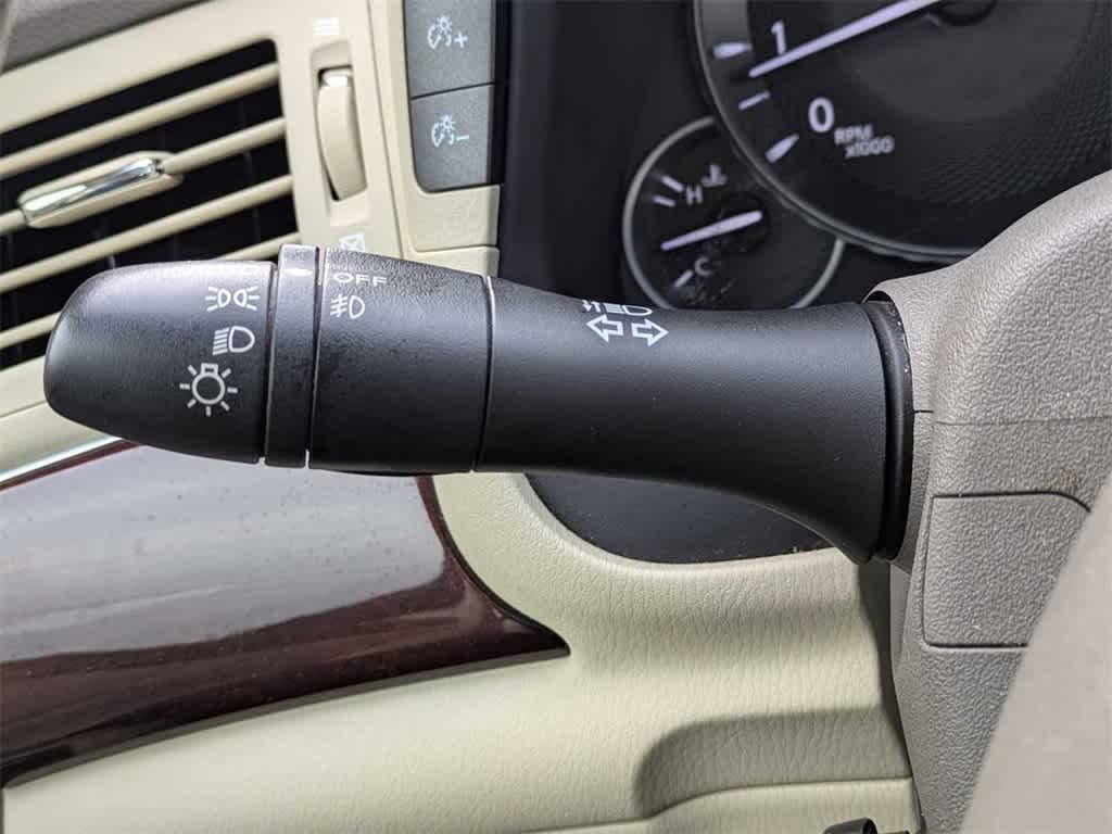 Thumbnail: 2016 INFINITI Q70 - 27