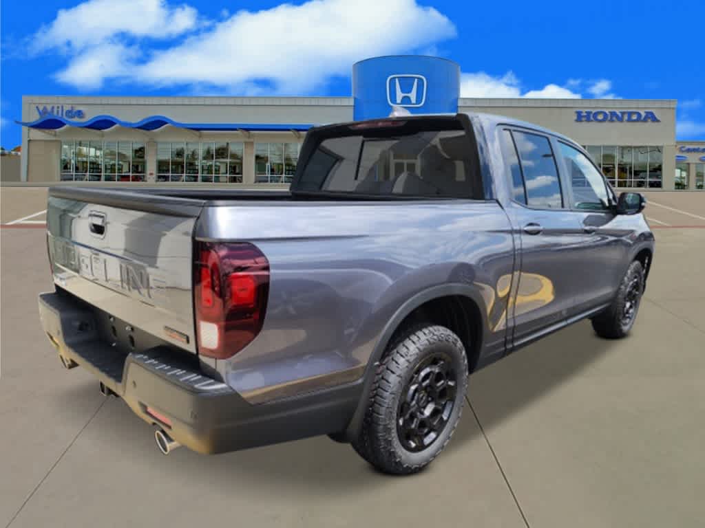 2025 Honda Ridgeline TrailSport photo 3