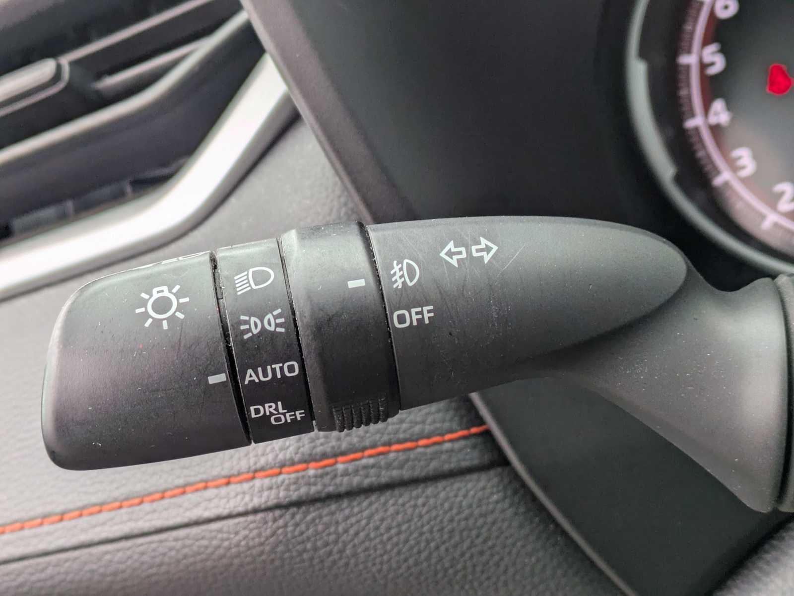 Thumbnail: 2023 Toyota RAV4 - 27