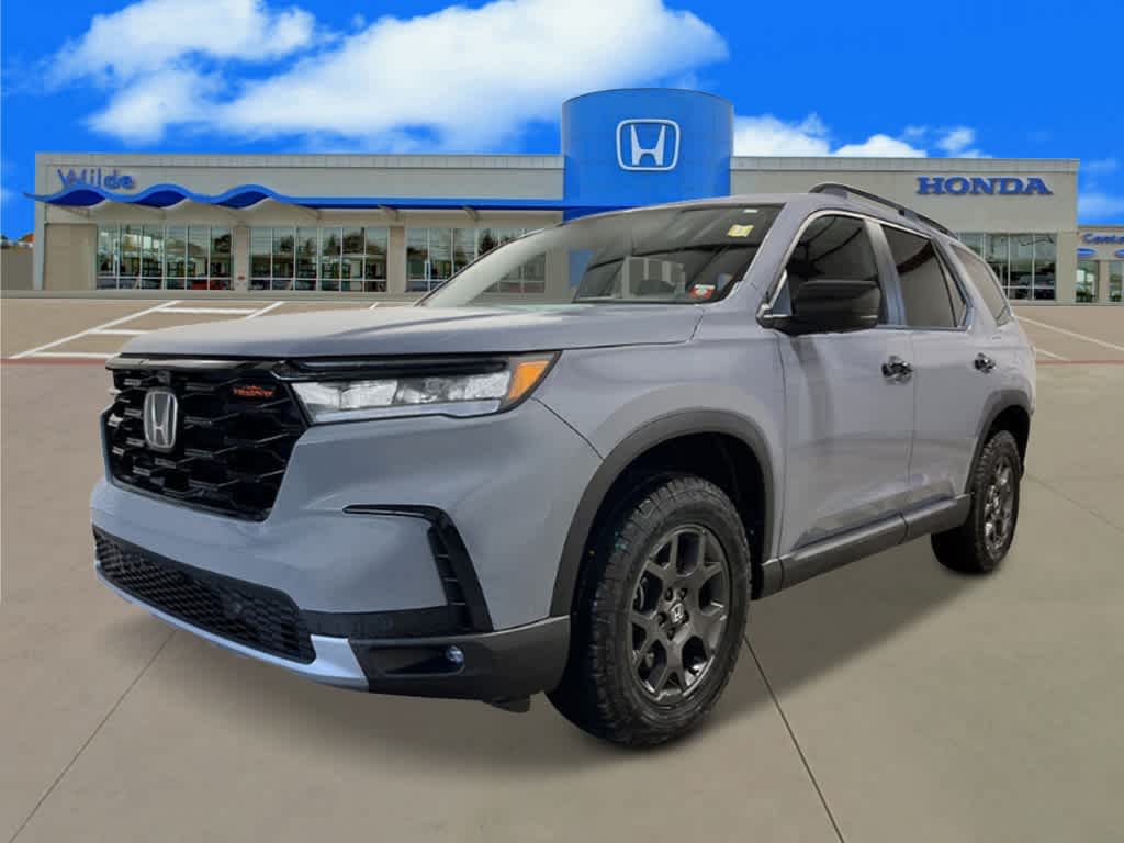 2025 Honda Pilot TrailSport's photo