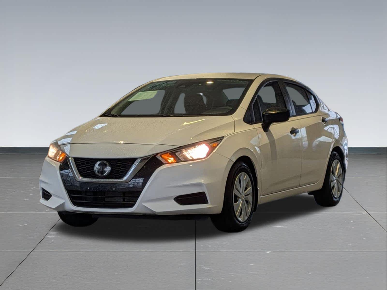 Thumbnail: 2020 Nissan Versa - 10