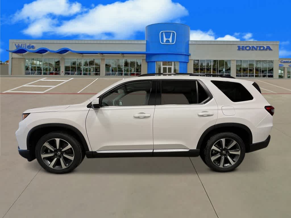 2025 Honda Pilot Touring photo 2