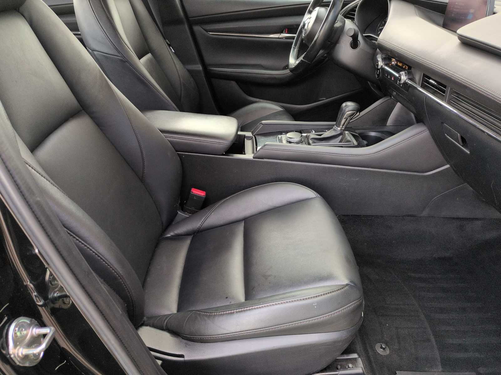 Thumbnail: 2020 Mazda Mazda3 - 18