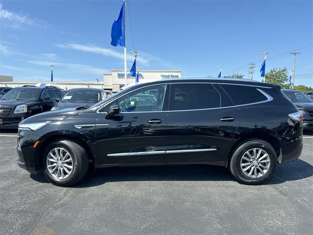 Used 2022 Buick Enclave Premium with VIN 5GAERCKW3NJ130940 for sale in Waukesha, WI