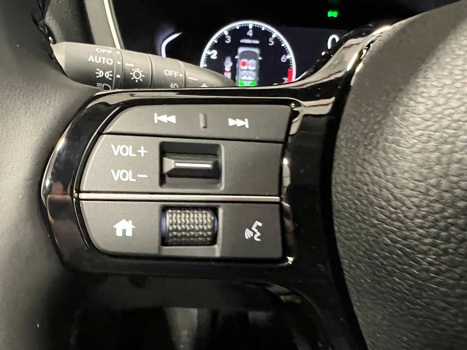 Thumbnail: 2025 Honda Pilot - 24