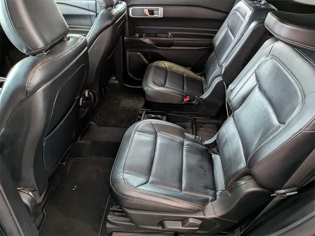 Thumbnail: 2020 Ford Explorer - 18