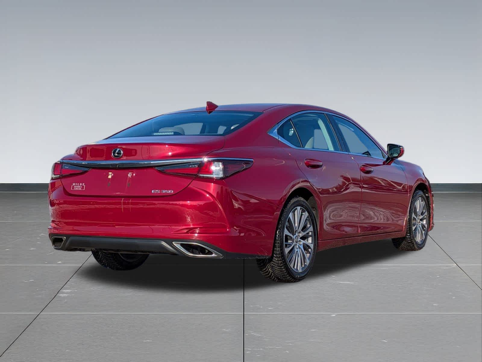 Thumbnail: 2019 Lexus ES - 6