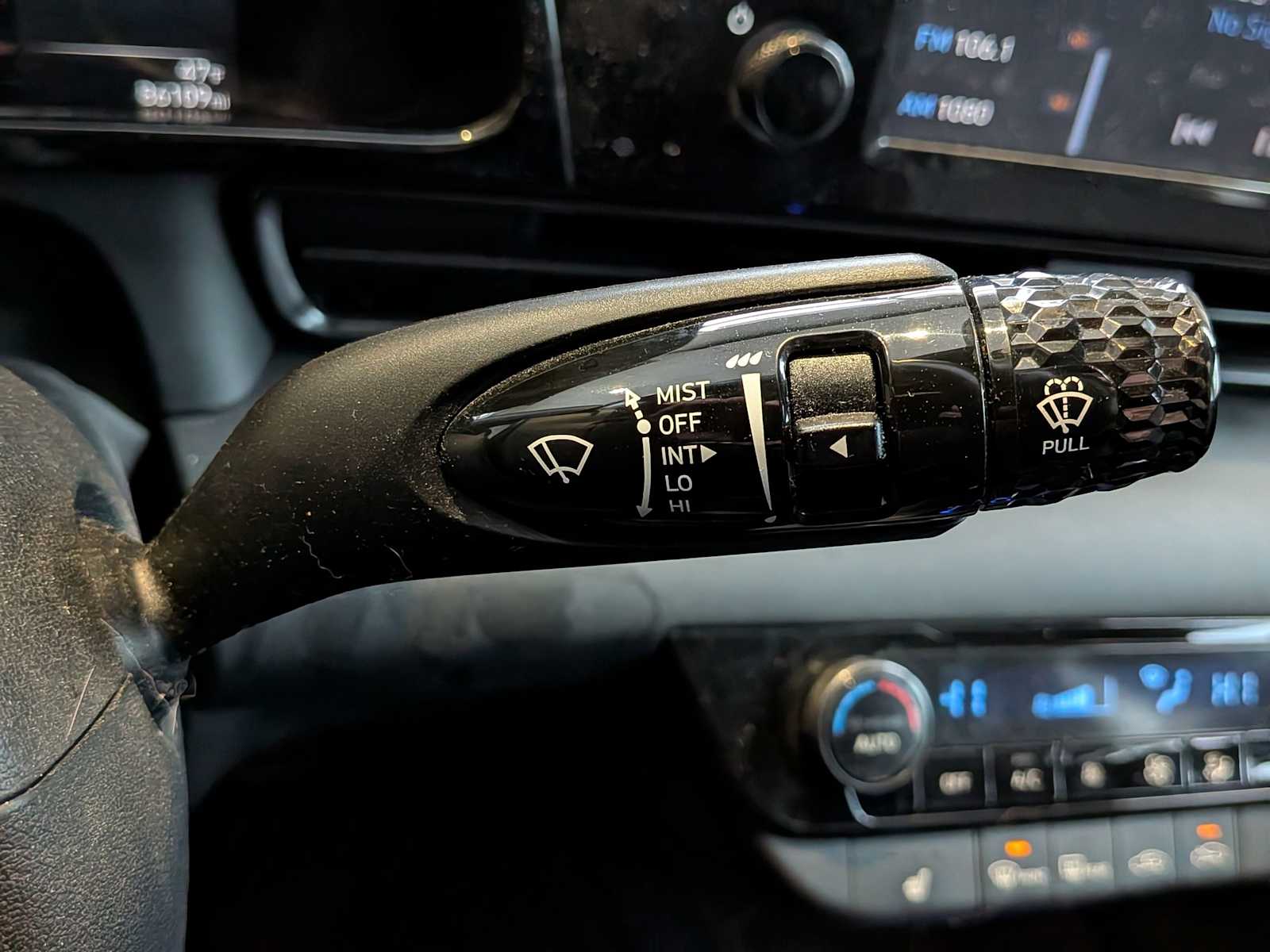 Thumbnail: 2021 Hyundai Elantra - 25