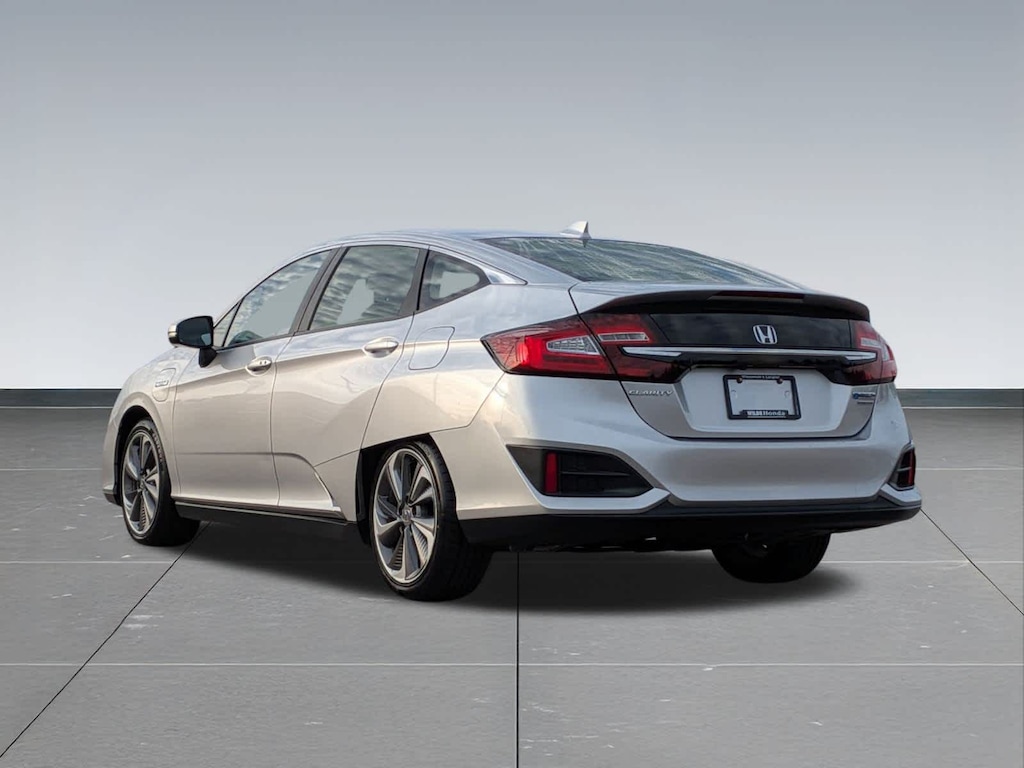 Certified 2018 Honda Clarity Plug-In Hybrid Touring Sedan