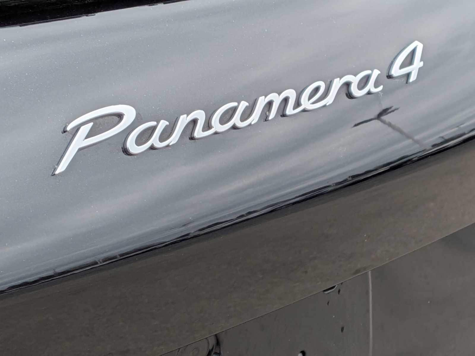 Thumbnail: 2017 Porsche Panamera - 11