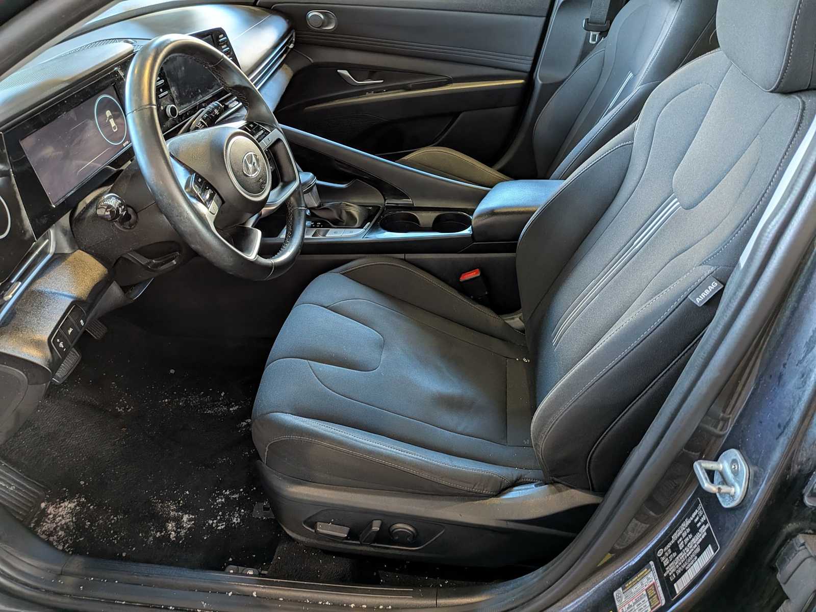 Thumbnail: 2021 Hyundai Elantra - 15