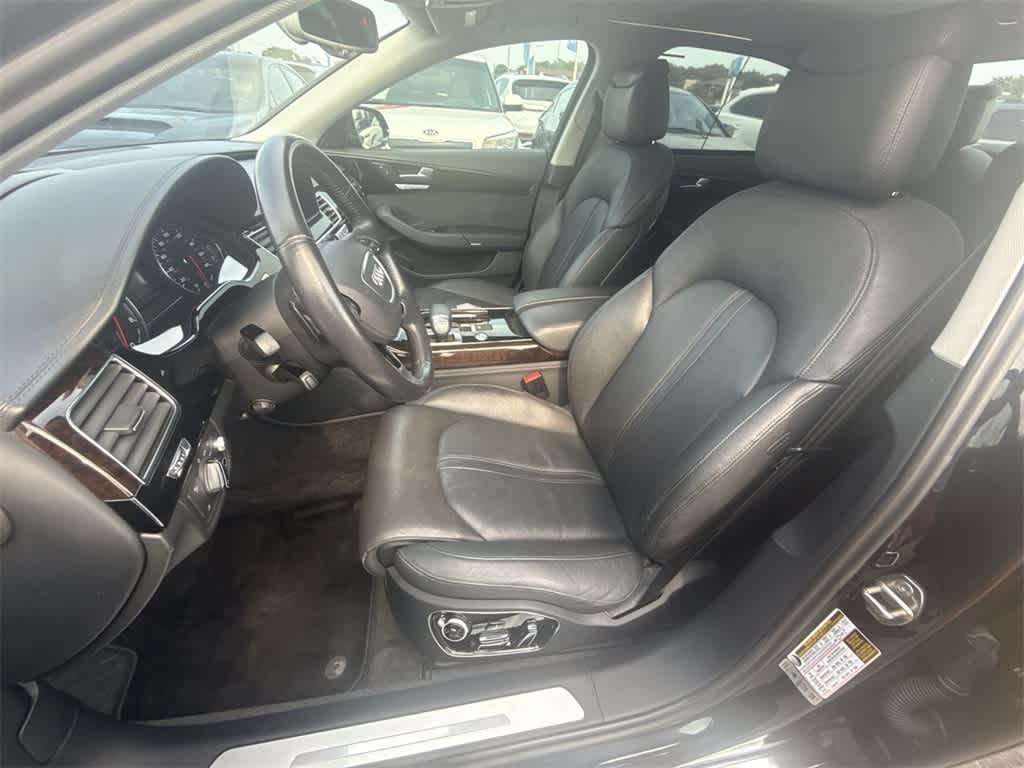 Thumbnail: 2015 Audi A8 - 15