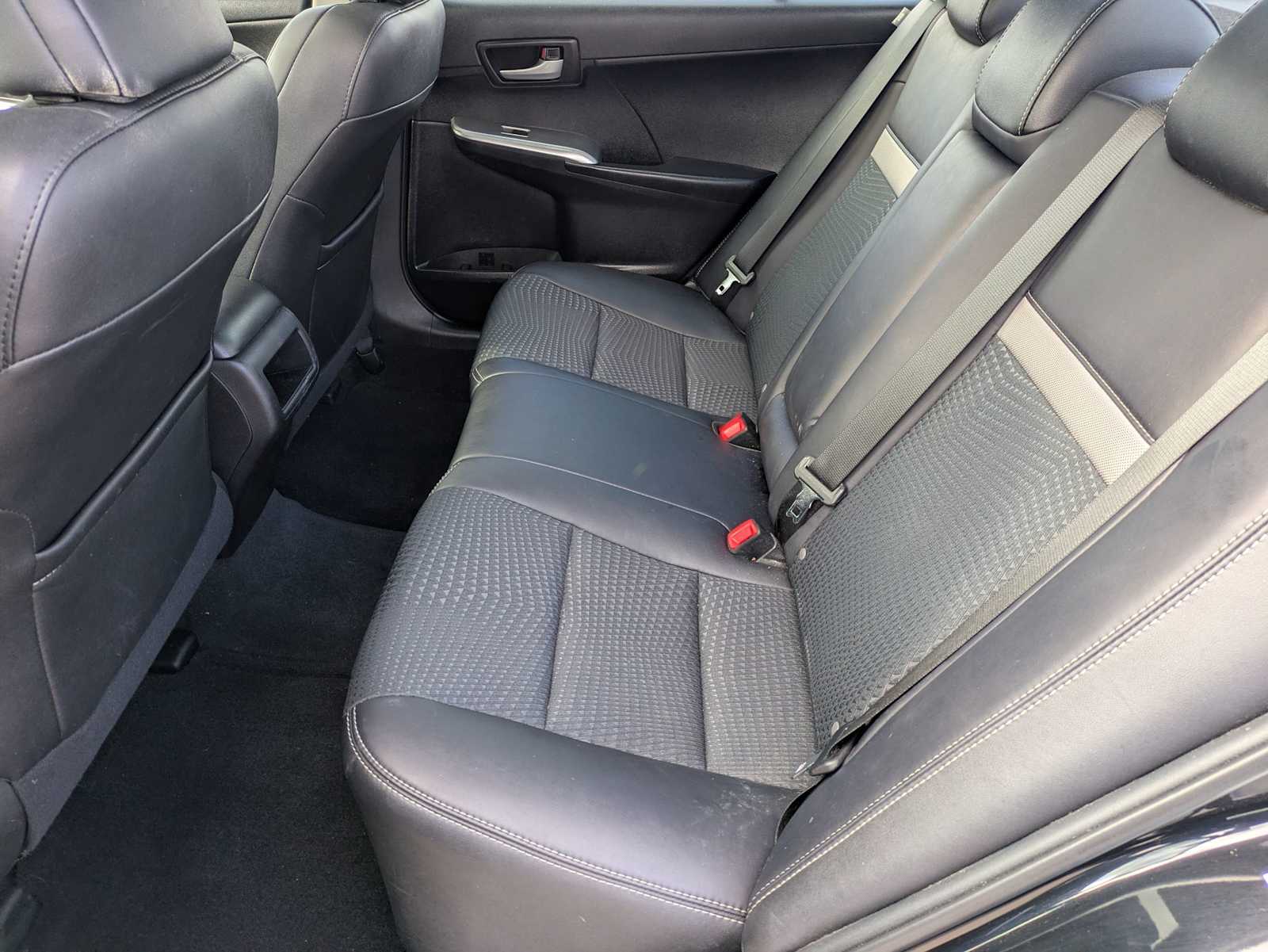 Thumbnail: 2014 Toyota Camry - 19