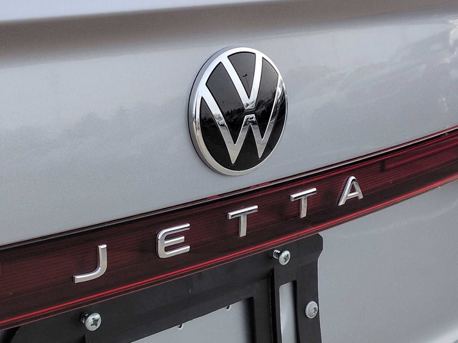 Thumbnail: 2025 Volkswagen Jetta - 12