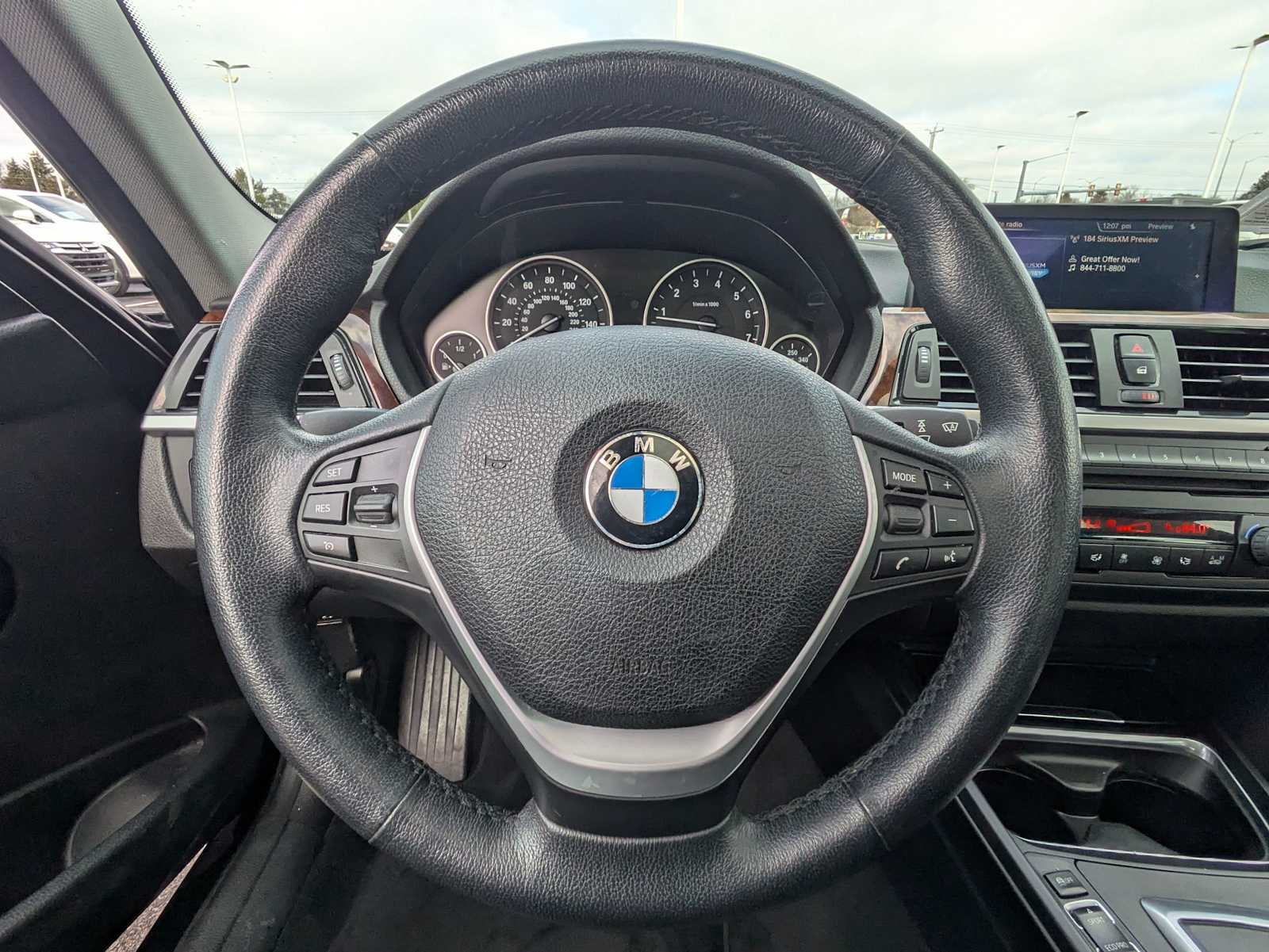 Thumbnail: 2014 BMW 3 Series - 23