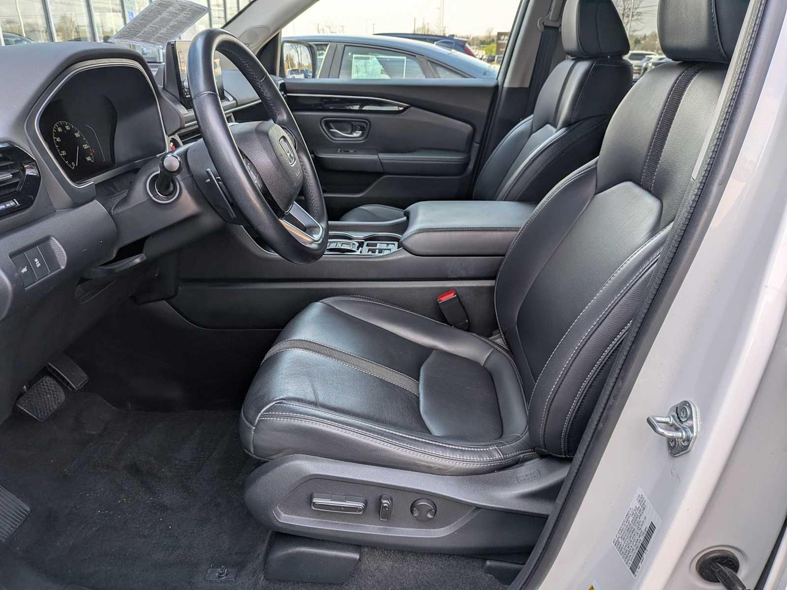 Thumbnail: 2024 Honda Pilot - 14